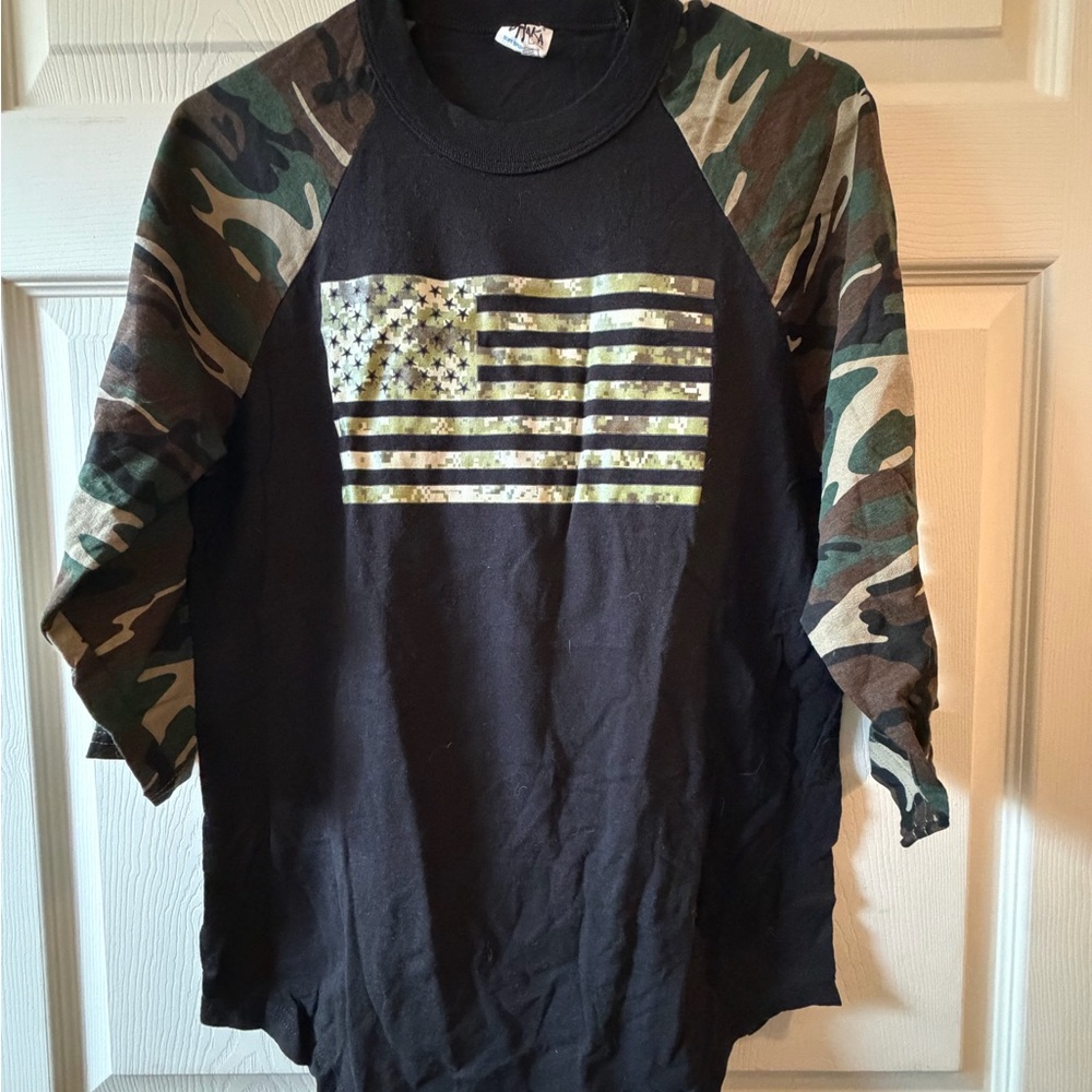 Camo baseball tee